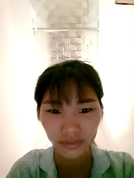 Lonalysexy online show from October 26, 2025, 1:50 am