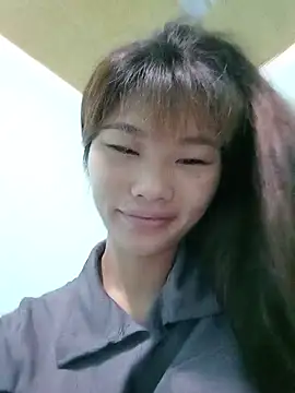 Lonalysexy online show from May 21, 2026, 1:25 am