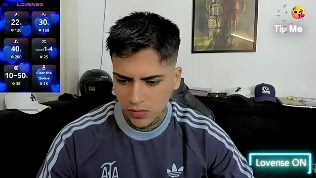 Snapshot of mad_maxxx2 chatting on January 14, 2026, 11:47 am mad maxxx2 online show from January 14, 2026, 11:47 am