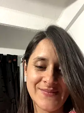 Snapshot of Alice_milf_ chatting on October 14, 2025, 2:01 am Alice milf online show from October 14, 2025, 2:01 am