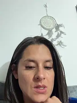 Snapshot of Alice_milf_ chatting on November 28, 2025, 10:37 am Alice milf online show from November 28, 2025, 10:37 am