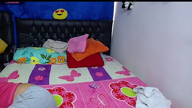 Snapshot of Melikasweetz chatting on May 29, 2026, 4:35 pm Melikasweetz online show from May 29, 2026, 4:35 pm