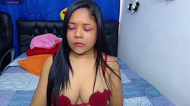 Snapshot of Melikasweetz chatting on May 11, 2026, 4:04 pm Melikasweetz online show from May 11, 2026, 4:04 pm