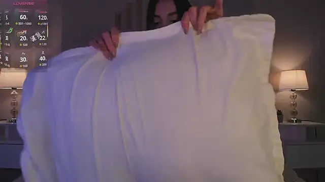 VictoriaNoah  online show from February 13, 2026, 11:21 am