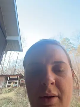 Snapshot of lairarose chatting on November 16, 2025, 8:35 pm lairarose online show from November 16, 2025, 8:35 pm