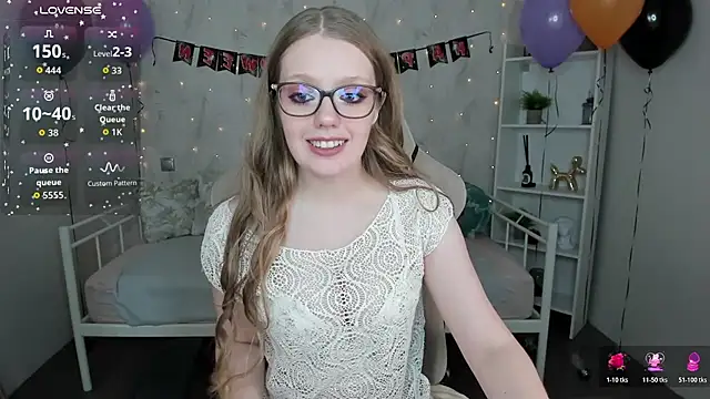 Snapshot of Polly__Cutie chatting on November 2, 2025, 5:34 am Polly Cutie online show from November 2, 2025, 5:34 am