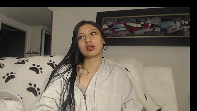 Snapshot of Nicolette_ks_ chatting on September 9, 2025, 5:06 am Nicolette ks online show from September 9, 2025, 5:06 am