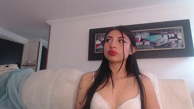 Snapshot of Nicolette_ks_ chatting on September 22, 2025, 4:46 pm Nicolette ks online show from September 22, 2025, 4:46 pm