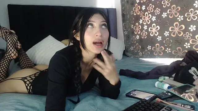 Snapshot of Nicolette_ks_ chatting on March 10, 2025, 3:09 pm Nicolette ks online show from March 10, 2025, 3:09 pm
