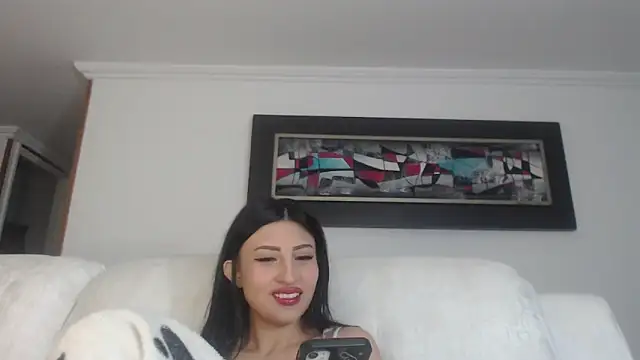 Snapshot of Nicolette_ks_ chatting on March 11, 2025, 5:57 am Nicolette ks online show from March 11, 2025, 5:57 am