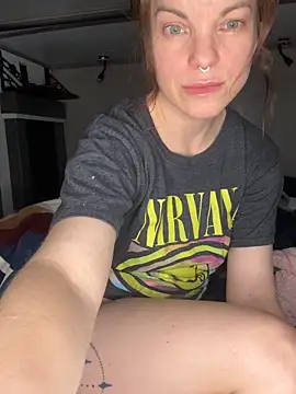 wildefaye online show from December 15, 2025, 10:04 pm