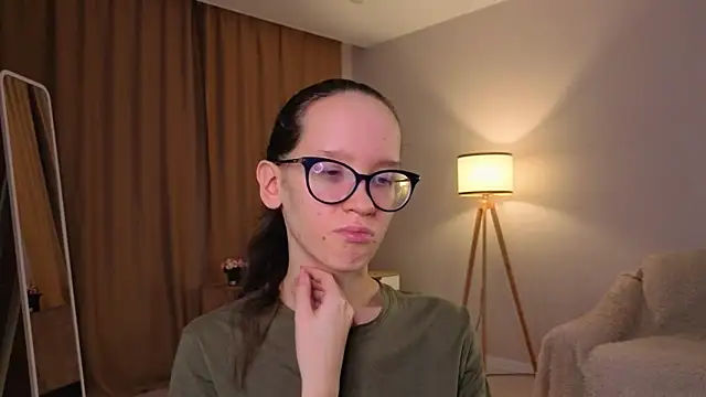 BettyBrowni online show from January 19, 2026, 4:11 pm