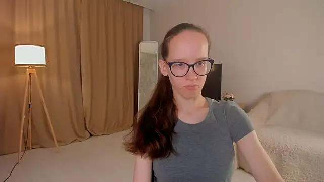 Snapshot of BettyBrowni chatting on October 19, 2025, 4:10 pm BettyBrowni online show from October 19, 2025, 4:10 pm