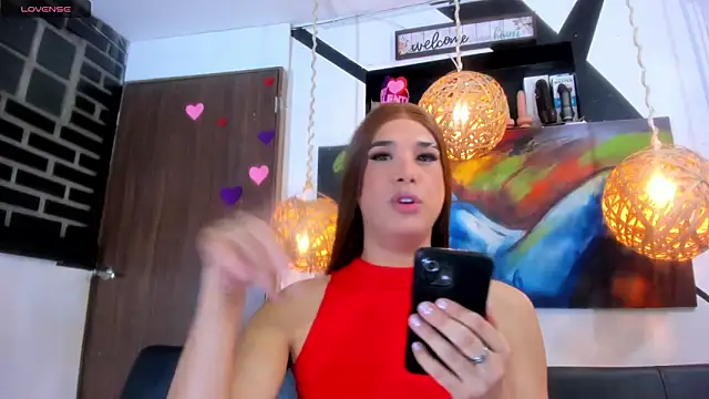 victoria aleia  online show from April 23, 2026, 11:06 pm