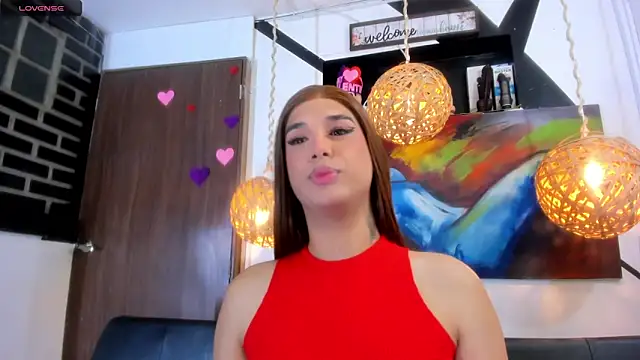victoria aleia  online show from May 5, 2026, 11:19 pm