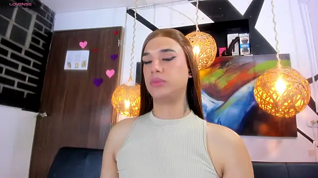victoria aleia  online show from May 27, 2026, 1:57 am