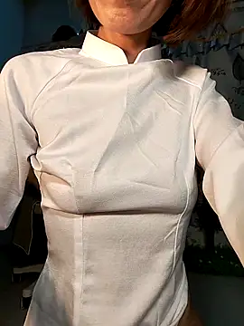 Snapshot of Kami_gaam chatting on February 20, 2025, 6:39 am Kami gaam online show from February 20, 2025, 6:39 am