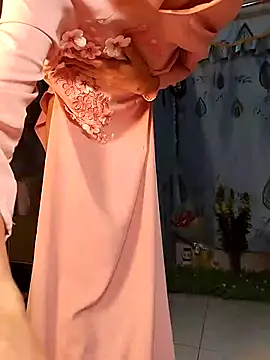 Snapshot of Kami_gaam chatting on February 19, 2025, 2:12 am Kami gaam online show from February 19, 2025, 2:12 am