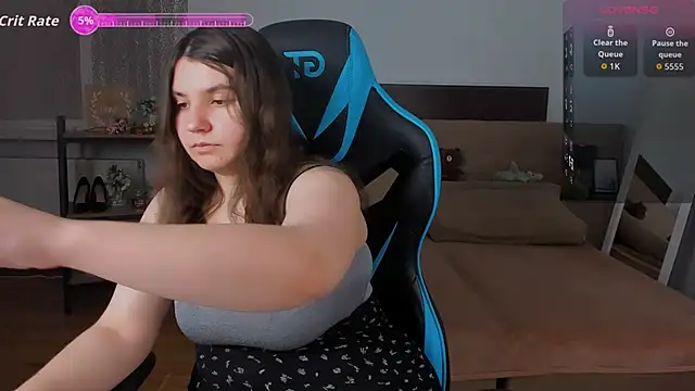 Snapshot of Viola__Shy chatting on November 19, 2025, 9:04 pm Viola Shy online show from November 19, 2025, 9:04 pm