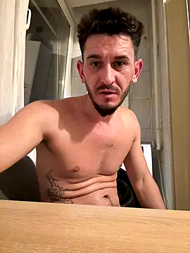 brokenangel2024 online show from November 7, 2025, 10:13 pm