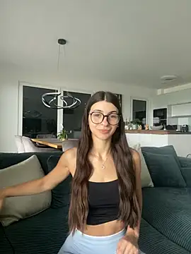 Snapshot of Wildberry_ chatting on July 8, 2026, 7:20 am Wildberry online show from July 8, 2026, 7:20 am