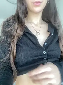Snapshot of Wildberry_ chatting on March 5, 2025, 2:45 pm Wildberry online show from March 5, 2025, 2:45 pm
