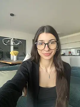 Wildberry  online show from March 18, 2026, 9:12 am