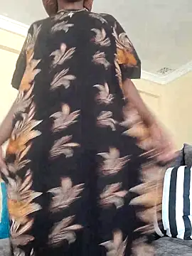 Snapshot of Sexxy_mariana chatting on October 21, 2025, 10:58 am Sexxy mariana online show from October 21, 2025, 10:58 am