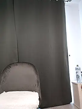 JasmineNoir2 online show from January 9, 2026, 8:43 am