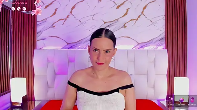 Snapshot of Coco_Balenciaga_ chatting on February 20, 2026, 11:56 am Coco Balenciaga online show from February 20, 2026, 11:56 am