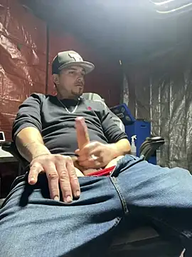 joeycbigcock online show from February 26, 2025, 4:05 pm