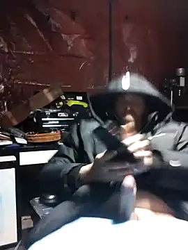 joeycbigcock online show from February 17, 2025, 5:01 pm