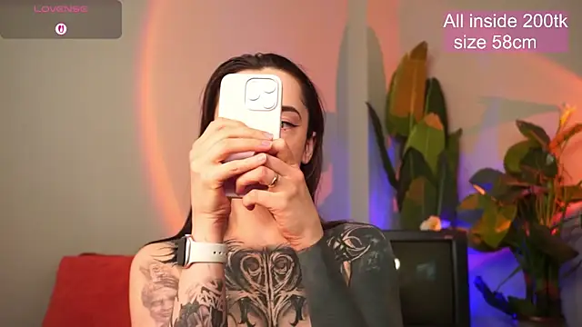 Snapshot of EvaCanton chatting on March 25, 2026, 2:01 am EvaCanton online show from March 25, 2026, 2:01 am