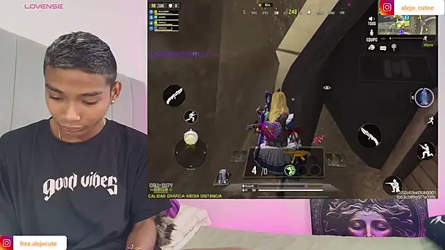 Snapshot of alejo_cute chatting on February 10, 2025, 1:22 pm alejo cute online show from February 10, 2025, 1:22 pm