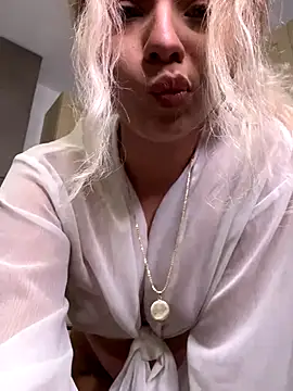 maddisonblush online show from October 7, 2025, 7:48 pm