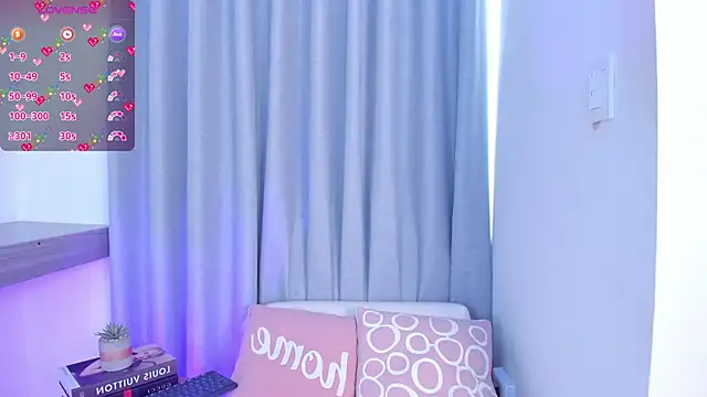 Snapshot of Lucyortiz_ chatting on March 20, 2025, 7:25 pm Lucyortiz online show from March 20, 2025, 7:25 pm