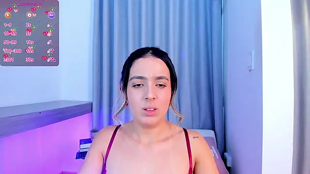 Snapshot of Lucyortiz_ chatting on March 13, 2025, 9:48 pm Lucyortiz online show from March 13, 2025, 9:48 pm