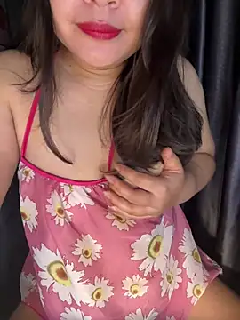 --Lyly-- online show from July 22, 2026, 9:50 pm