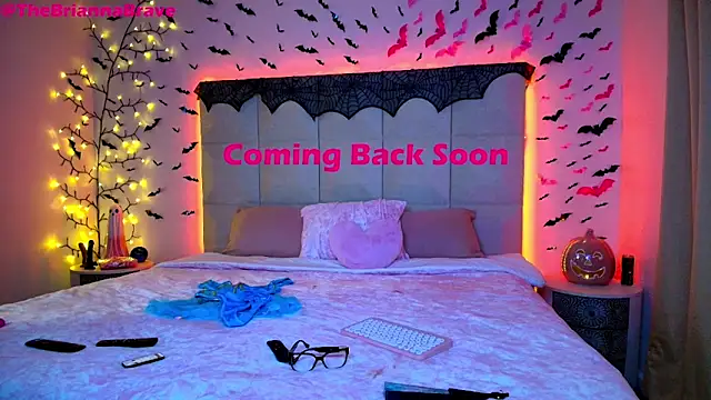 Snapshot of BriannaBrave chatting on October 15, 2025, 2:10 am BriannaBrave online show from October 15, 2025, 2:10 am