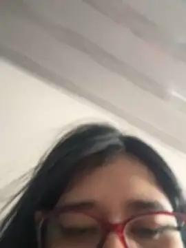 Snapshot of ZTahya chatting on May 1, 2026, 9:53 pm ZTahya online show from May 1, 2026, 9:53 pm