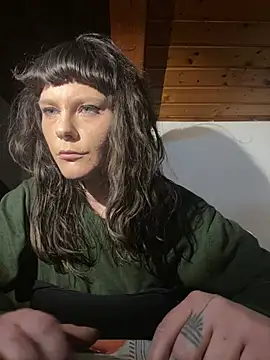 OniricFemme online show from March 2, 2025, 11:39 pm