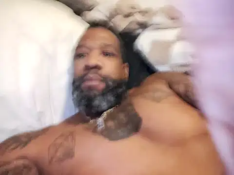 3prettyboy3 online show from April 18, 2026, 7:22 am