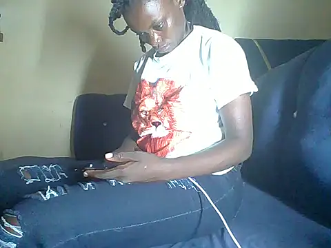 Snapshot of awino001 chatting on February 11, 2026, 10:31 pm awino001 online show from February 11, 2026, 10:31 pm