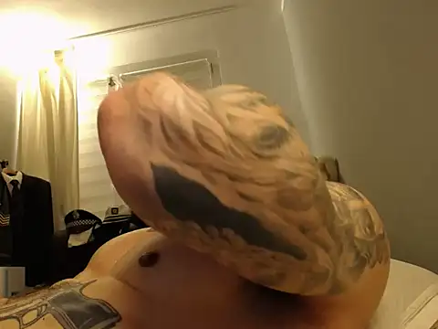 Snapshot of ballardbret chatting on March 14, 2026, 1:11 am ballardbret online show from March 14, 2026, 1:11 am