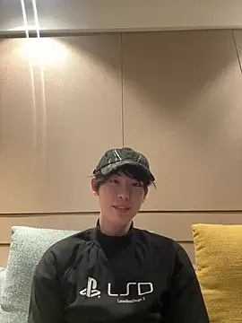 Snapshot of 1a1a1alll chatting on February 6, 2025, 2:15 pm 1a1a1alll online show from February 6, 2025, 2:15 pm