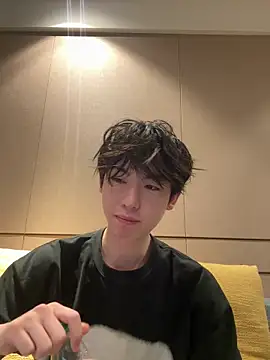 Snapshot of 1a1a1alll chatting on March 19, 2025, 2:35 pm 1a1a1alll online show from March 19, 2025, 2:35 pm