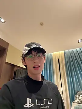 1a1a1alll online show from April 22, 2026, 3:41 pm