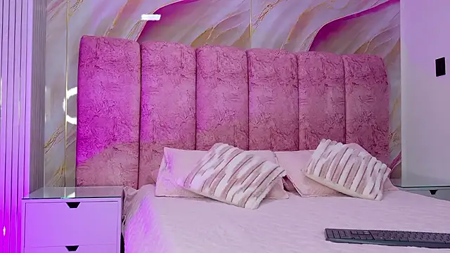 Snapshot of kendal_rossi chatting on March 12, 2026, 11:58 am kendal rossi online show from March 12, 2026, 11:58 am