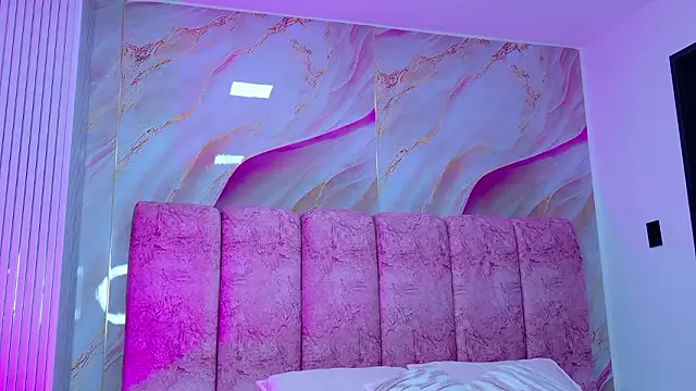 Snapshot of kendal_rossi chatting on March 13, 2026, 11:59 am kendal rossi online show from March 13, 2026, 11:59 am