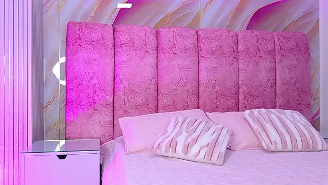 Snapshot of kendal_rossi chatting on March 20, 2026, 11:55 am kendal rossi online show from March 20, 2026, 11:55 am